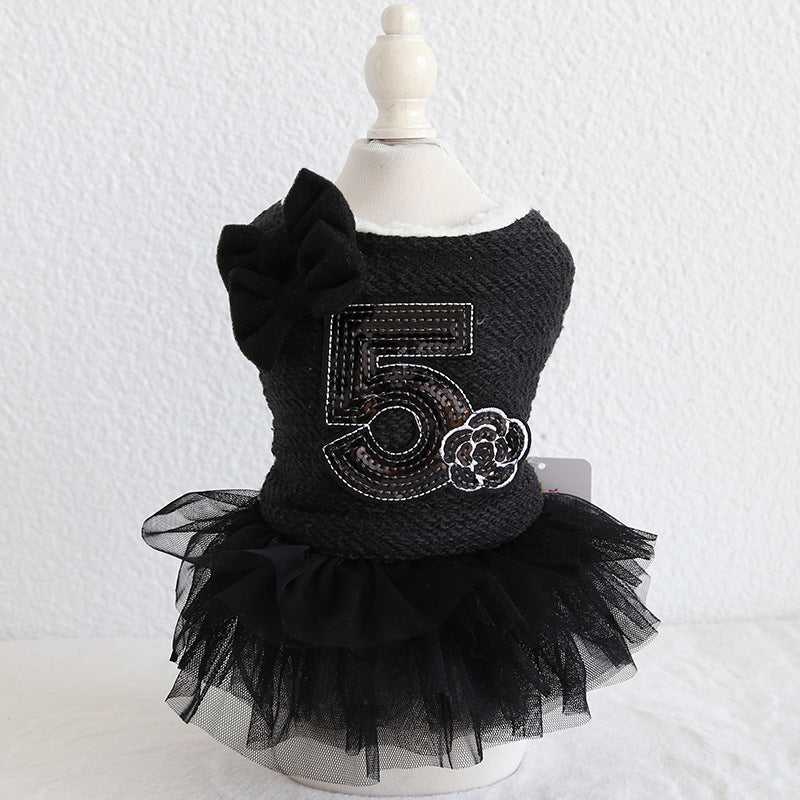 Double-Bow Dog Dress – black pet dress with number 5 and floral design, product photo