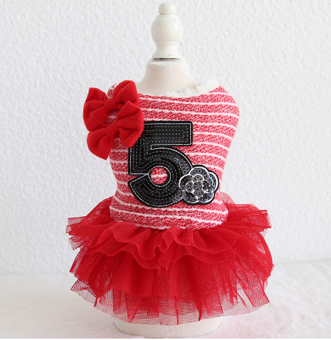 Double-Bow Dog Dress – red and white striped pet dress with number 5 and bow on a mannequin, product photo